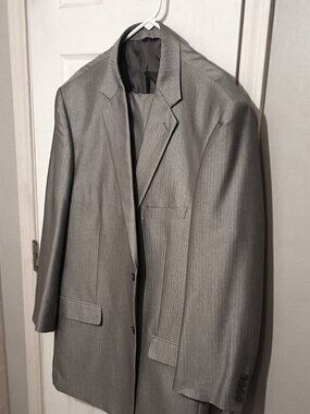 Lineage  Men Silver 2 Piece Suit  50XL